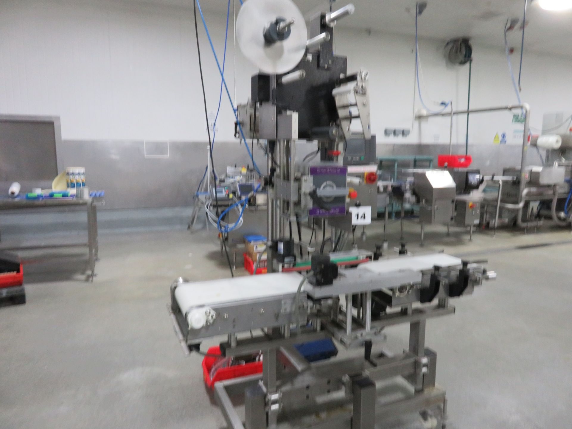PRECISION LABELLING SYSTEMS 'C' WRAP LABELLER. - Image 7 of 8