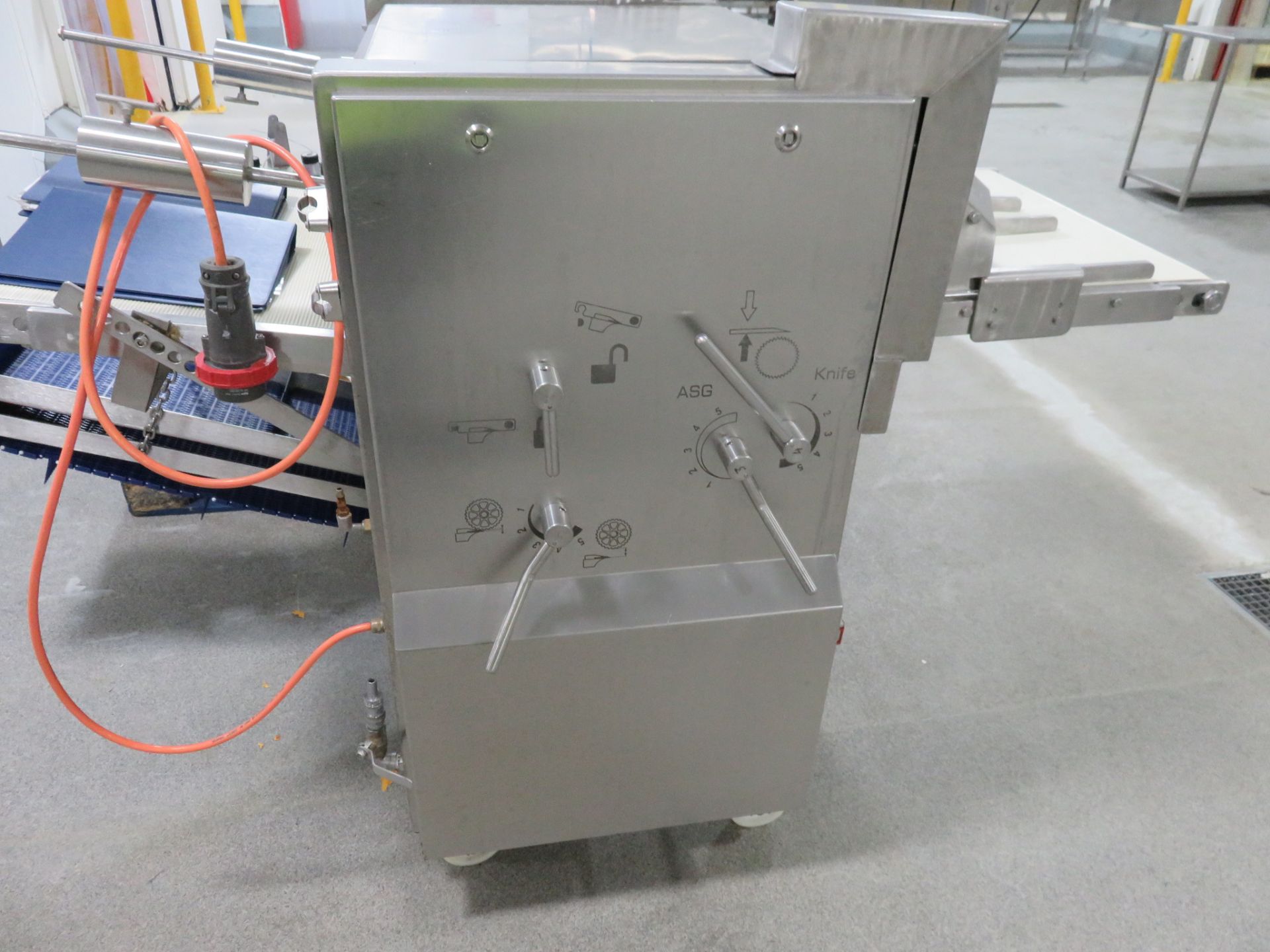 MAREL/CARNITECH CBF 495 TWIN LANE FISH SKINNING MACHINE. - Image 6 of 13