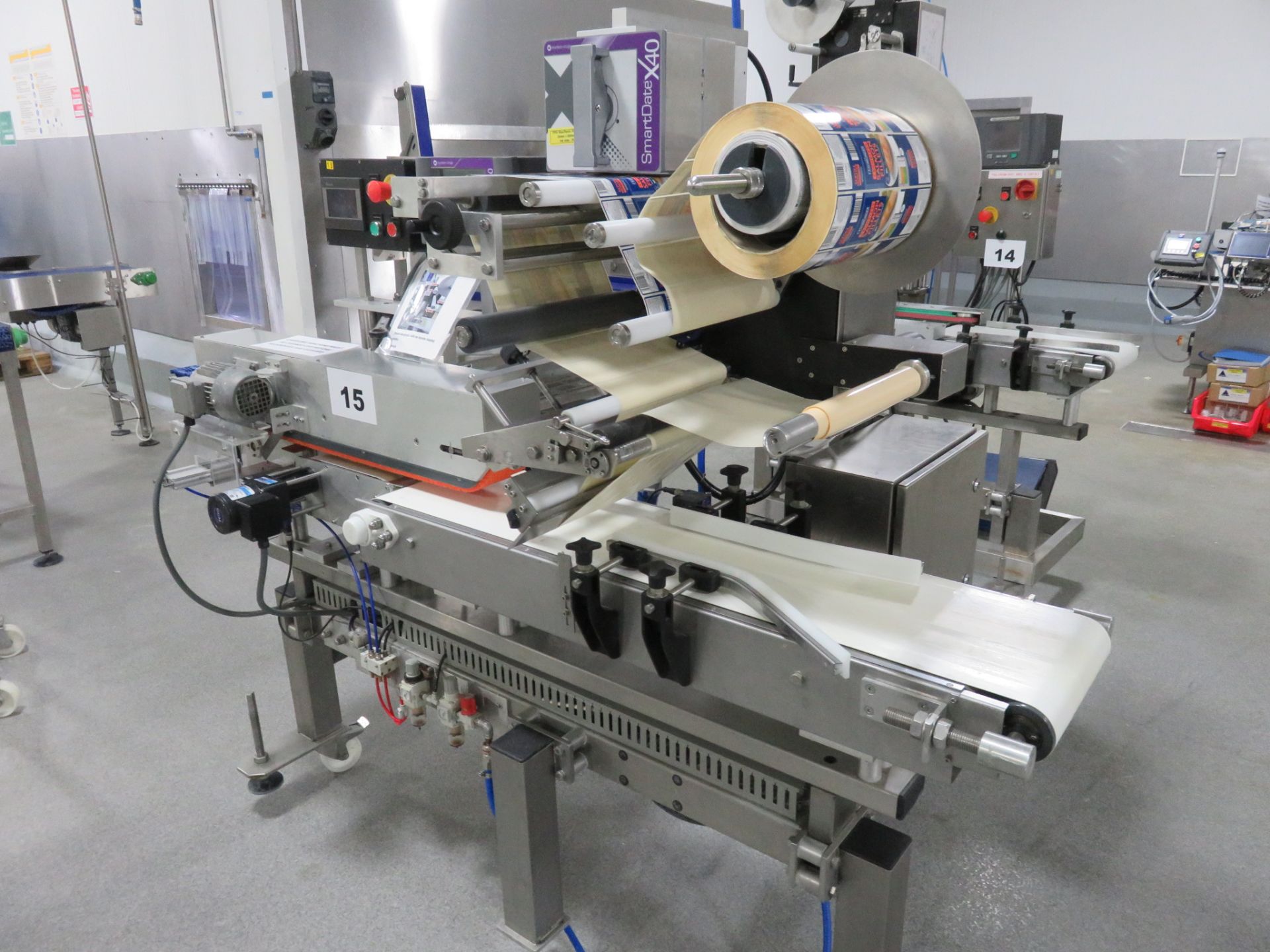 PRECISION LABELLING SYSTEMS 'E' WRAP LABELLER. - Image 2 of 5