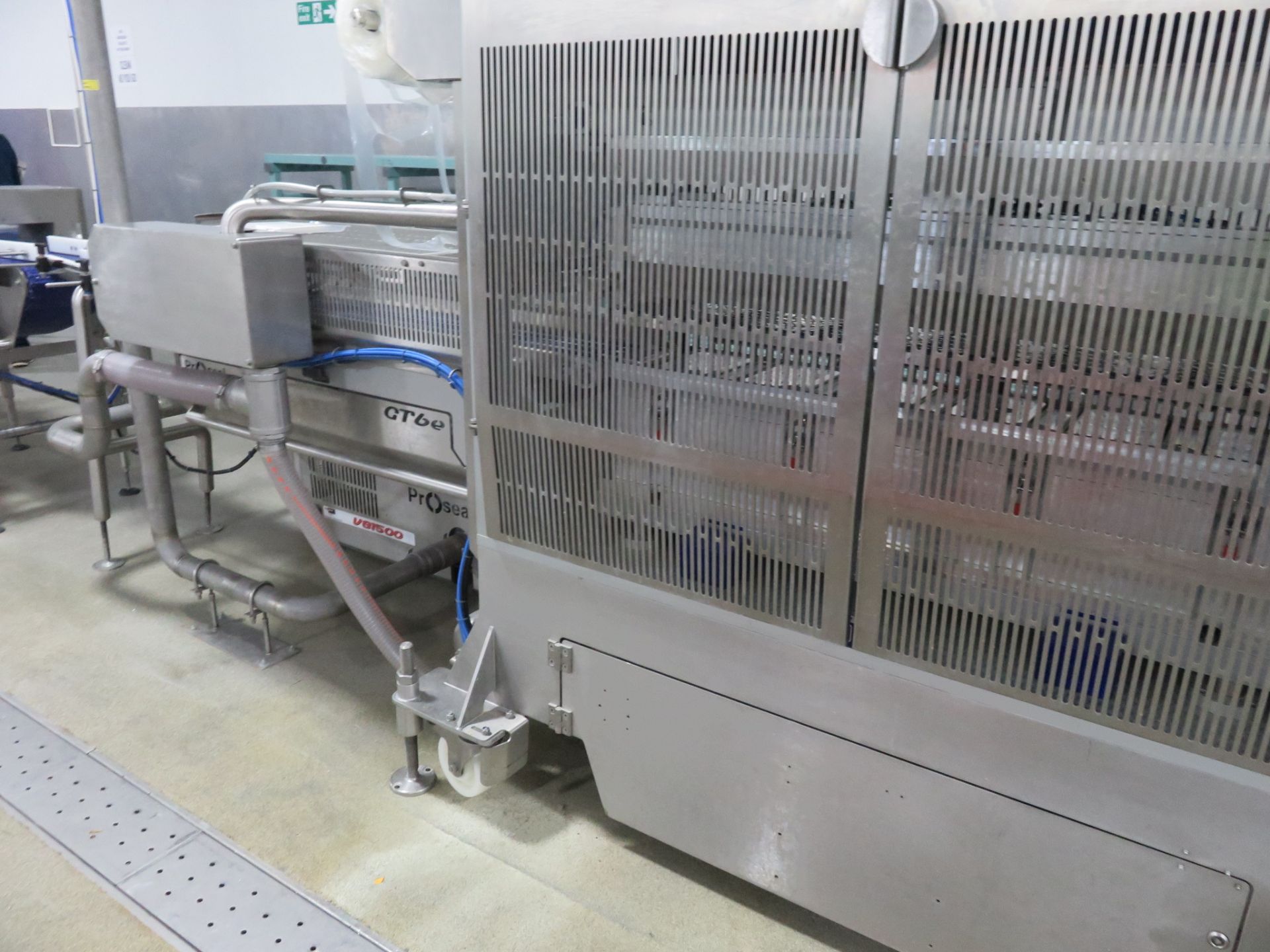 PROSEAL GT6e SKIN PLUS TRAY SEALING MACHINE - ONLY 18 MONTHS OLD. PART OF A COMBINATION LOT193. - Image 2 of 20