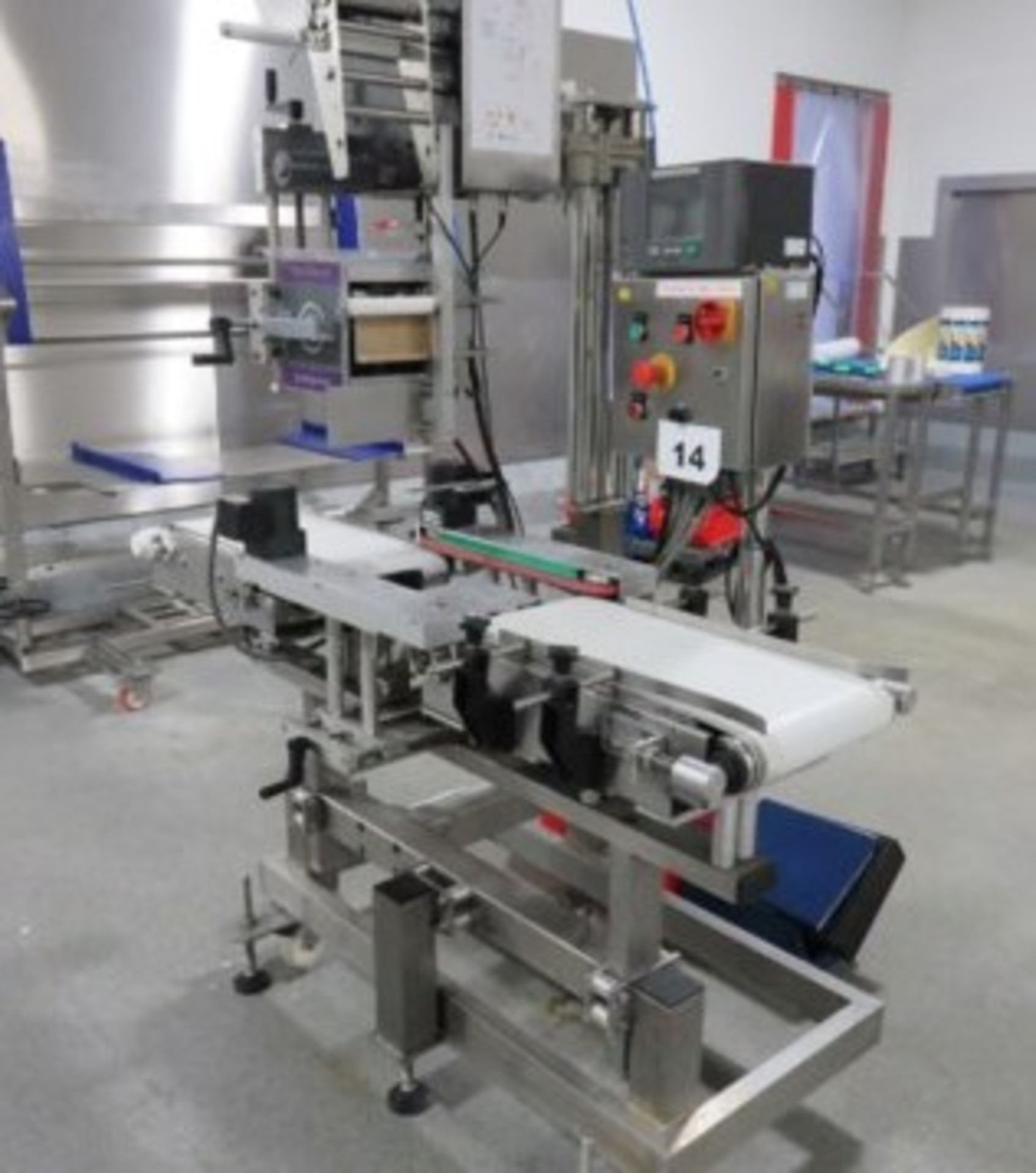 PRECISION LABELLING SYSTEMS 'C' WRAP LABELLER.