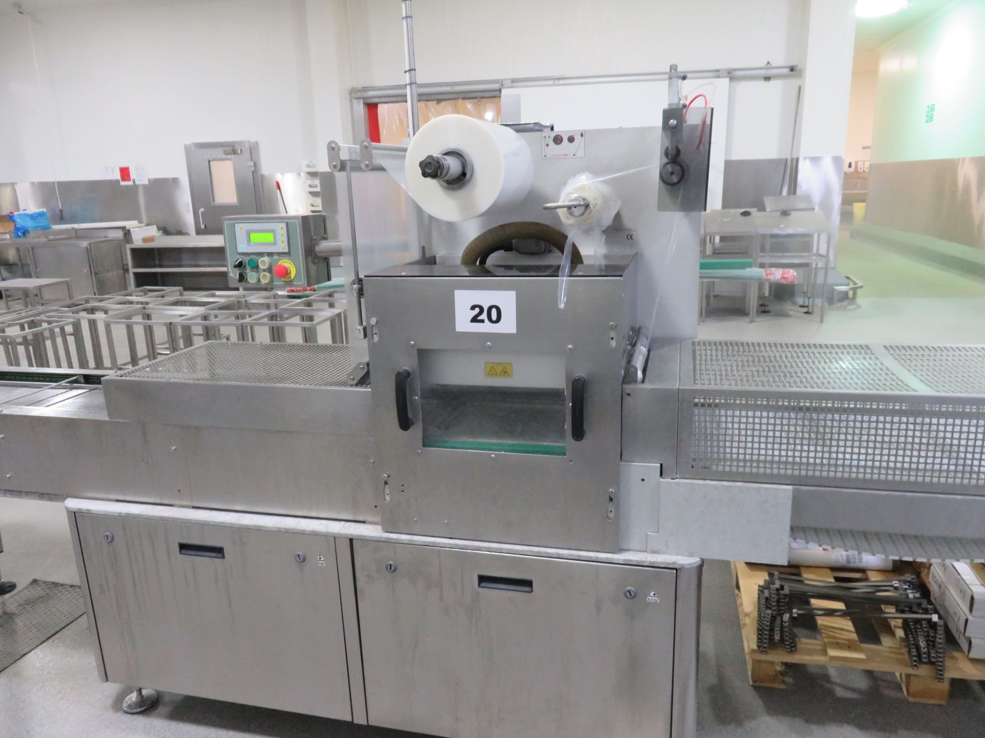 *** SOLD *** POLIMOON 1711VG SEMI-AUTO TRAY SEALING MACHINE. - Image 2 of 5