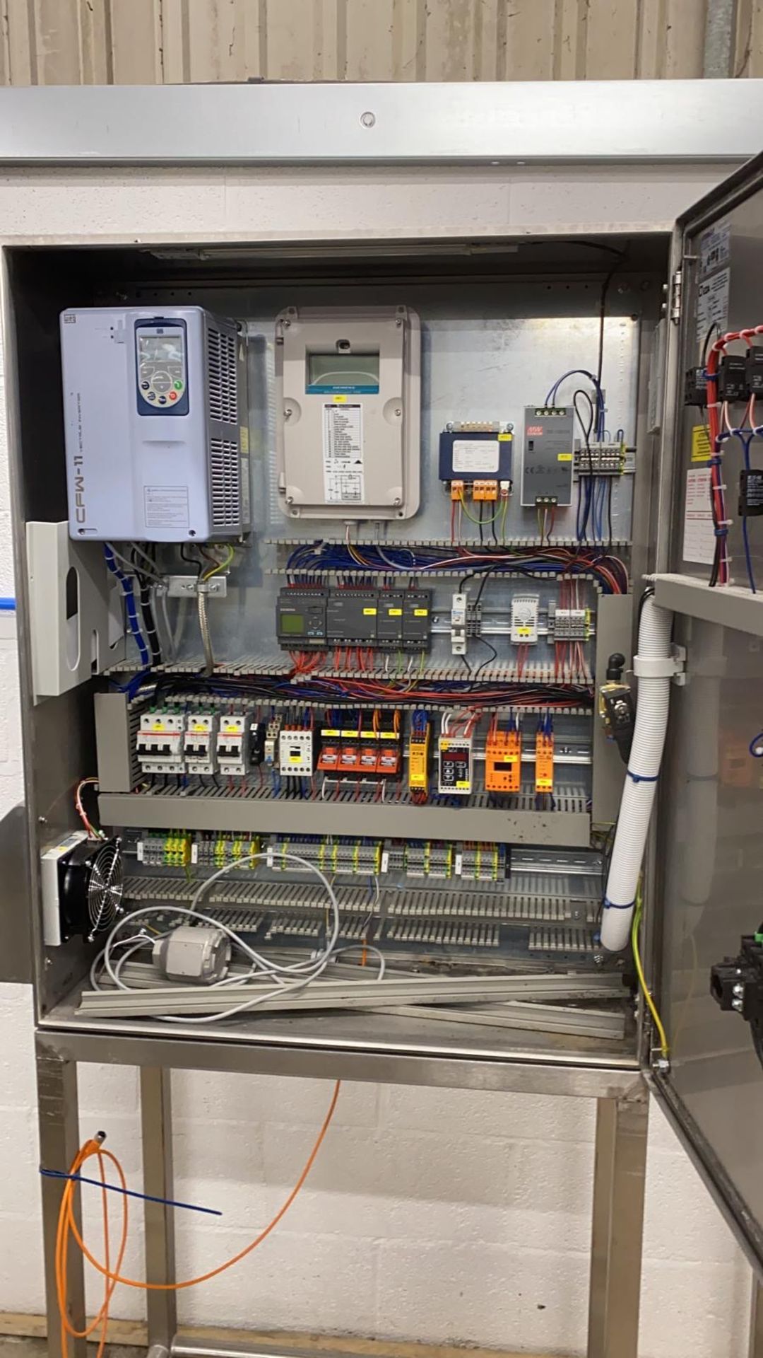 SEEPEX WASTE PUMP. COMPLETE WITH FULL ELECTRICAL CONTROL PANEL CAME OUT WORKING AND STILL IN FULL WO - Image 3 of 3