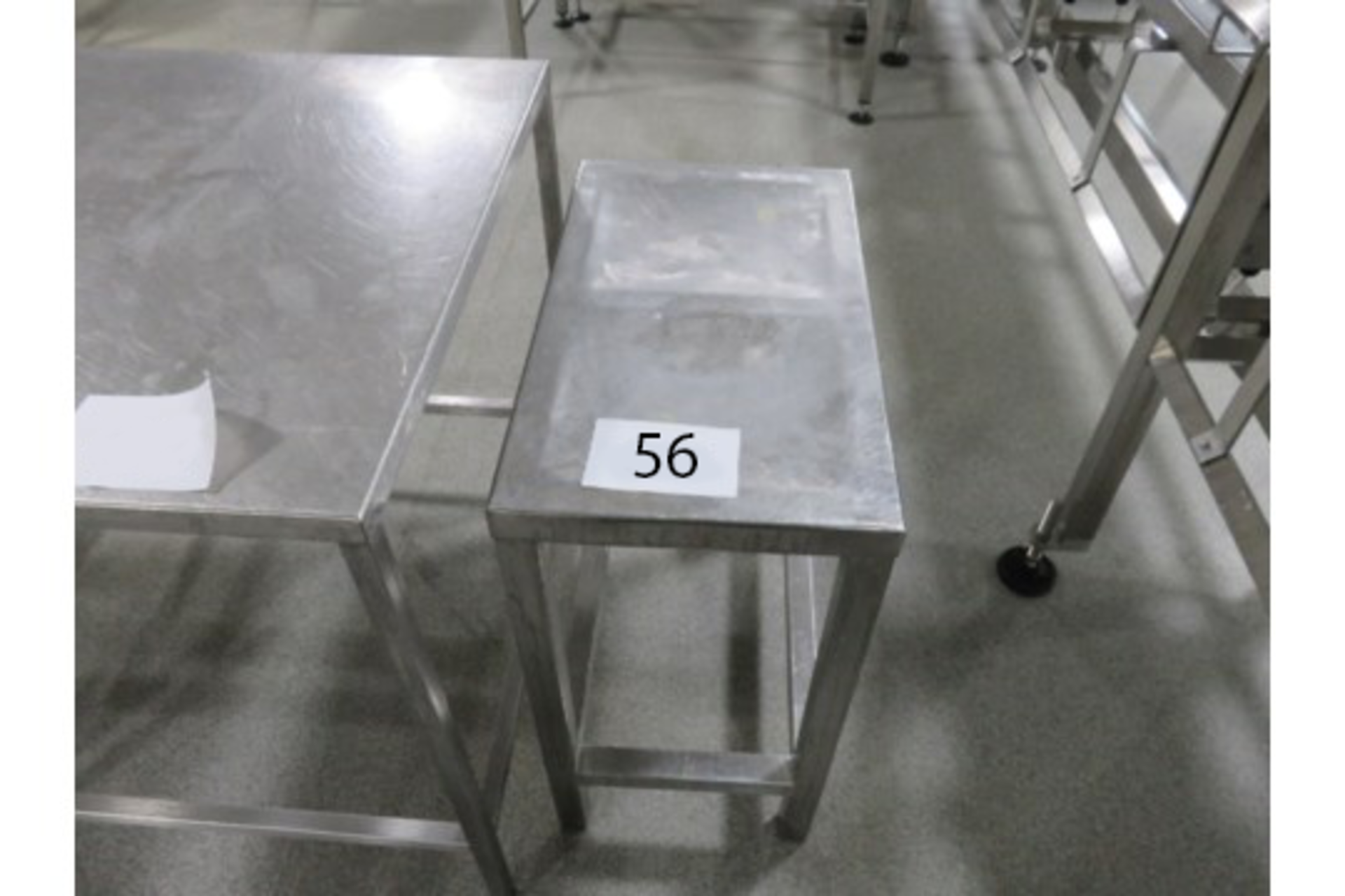 S/S TABLE 600 x 360mm.