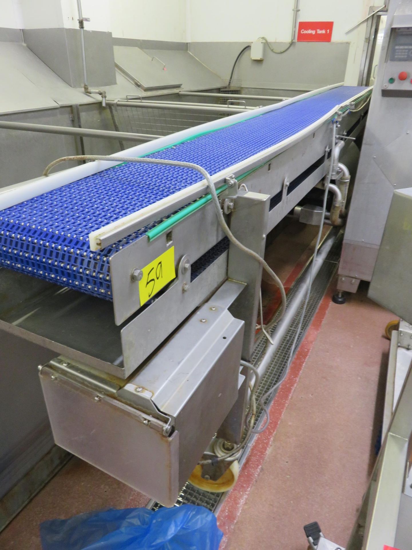 CONVEYOR WITH DRIP TRAY. - Image 3 of 3