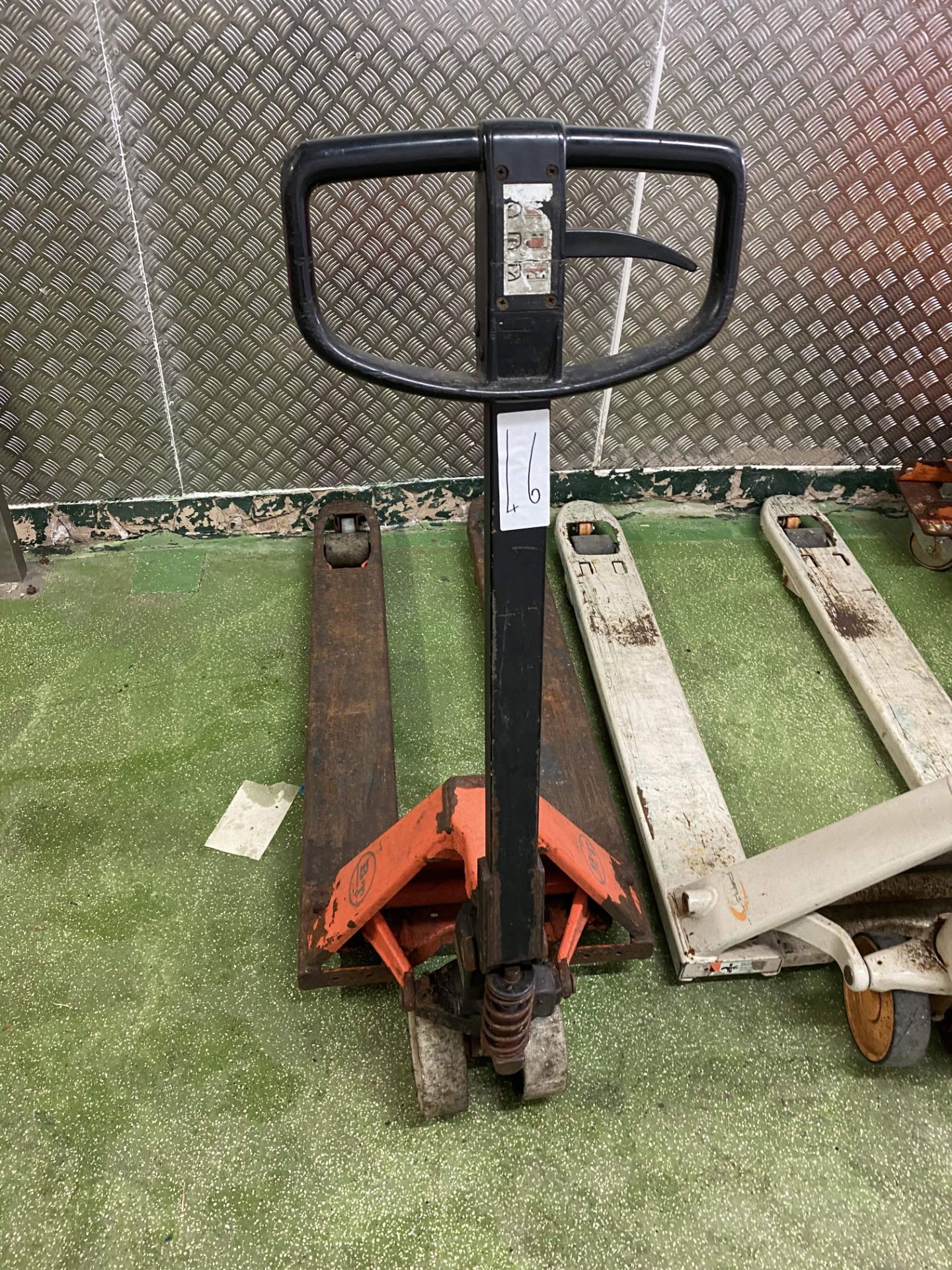 PALLET TRUCKS.