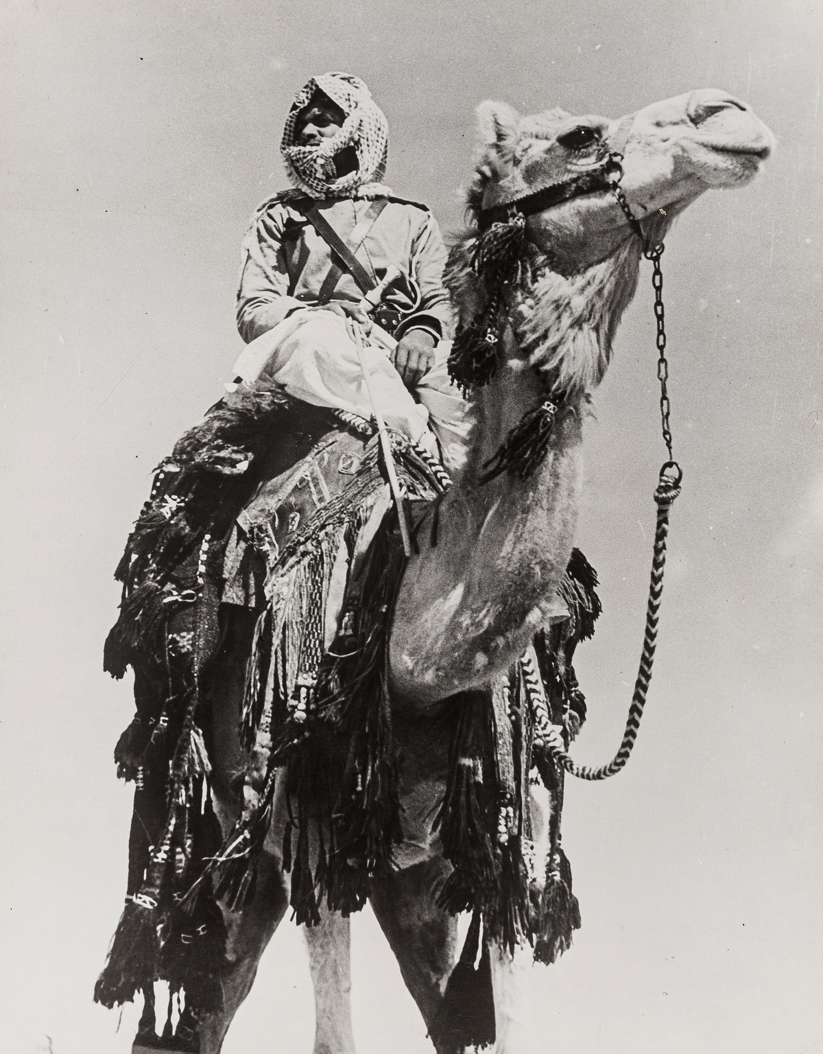 Arab Legion.- El Jaich el Arabi on exercises: the Arab Legion in Transjordania, 1943.