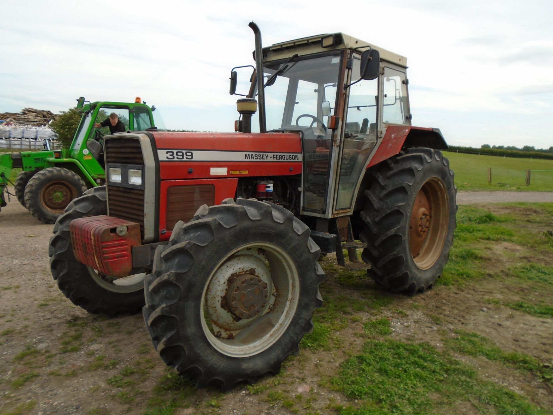 1990 Massey Ferguson 399 tractor, G499 SAT, 5,050 hours, 2 spools, 540/1000 PTO, 85% tyres (weights