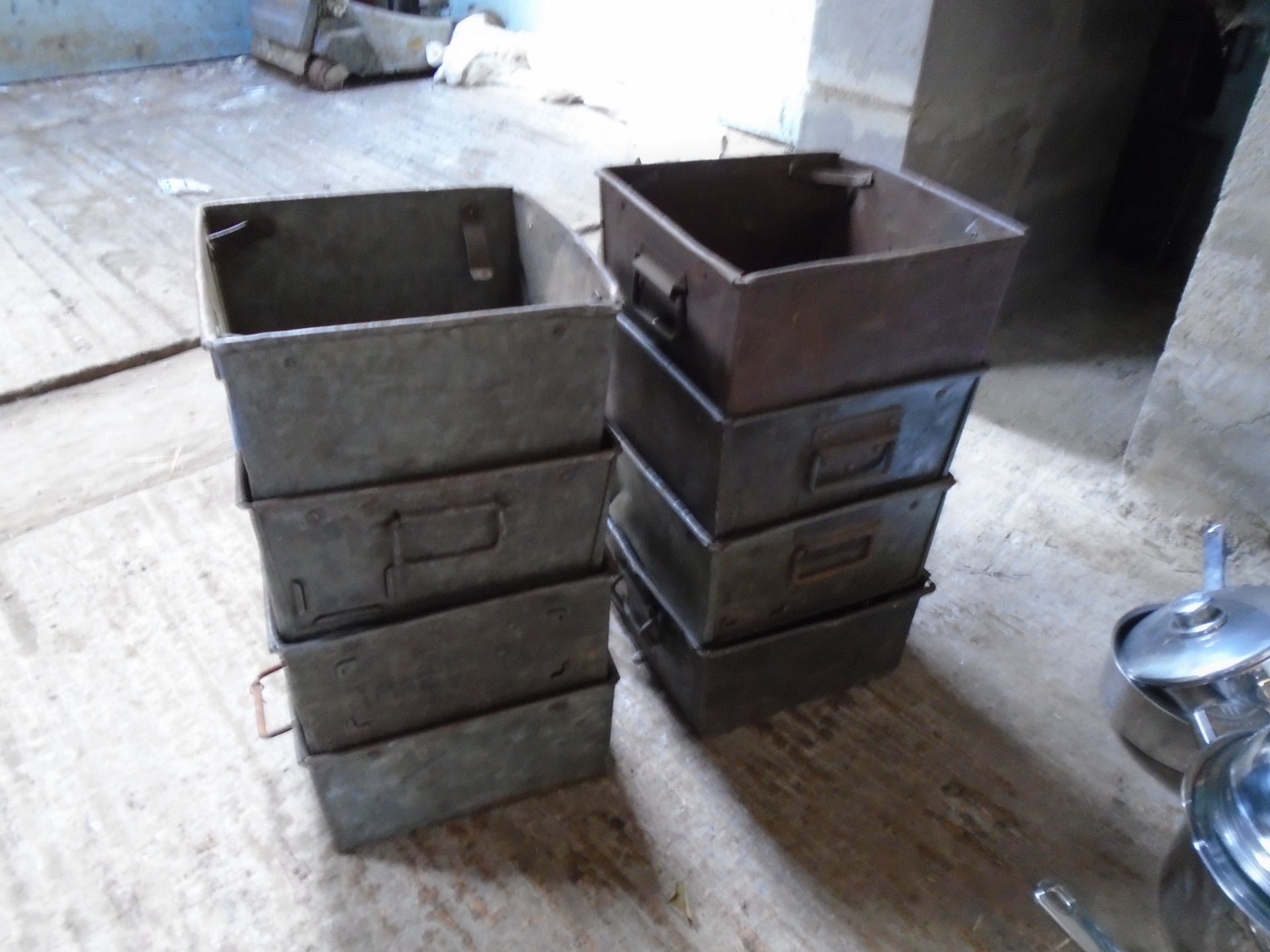 8 Tin storage boxes