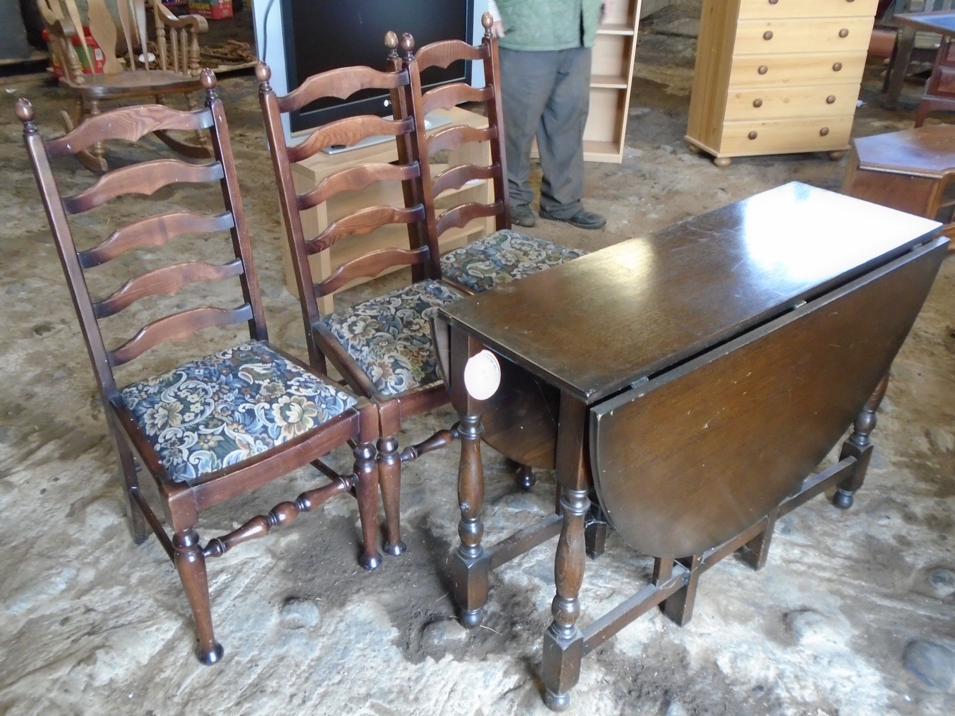 Drop leaf table & 3 chairs