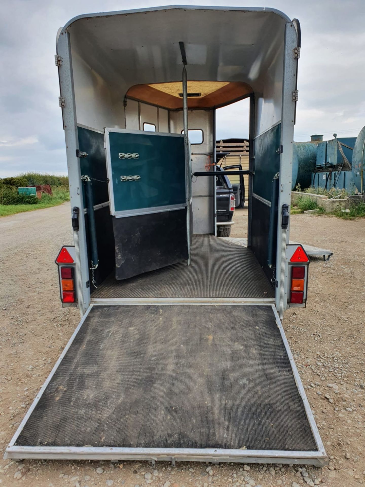 Ifor Williams 510 horse box, very little use, has Datatag Protection - Image 4 of 6