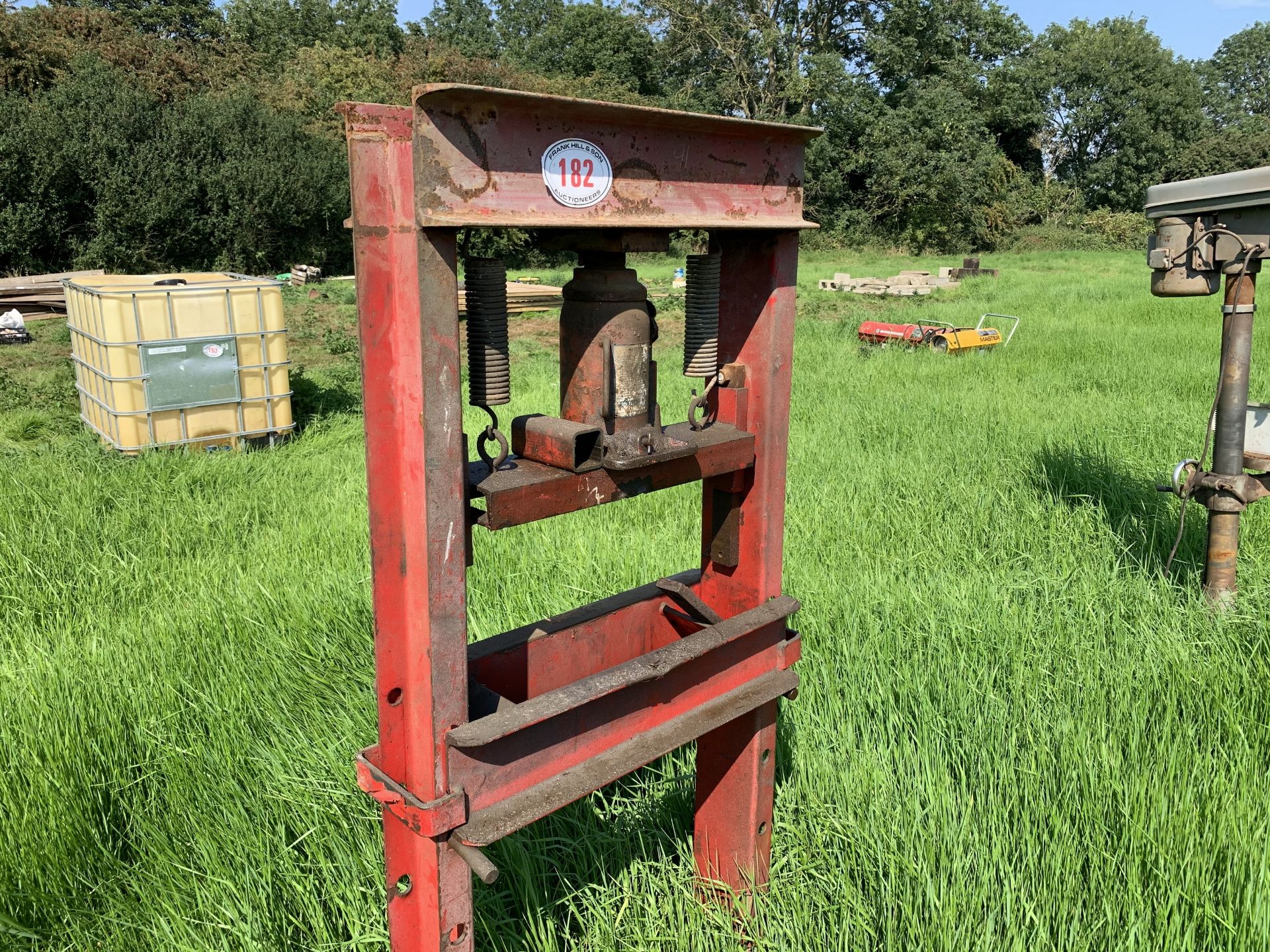 12Ton hydraulic press