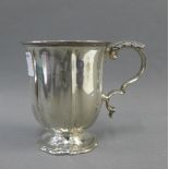Victorian silver christening mug, London 1839, 10cm high
