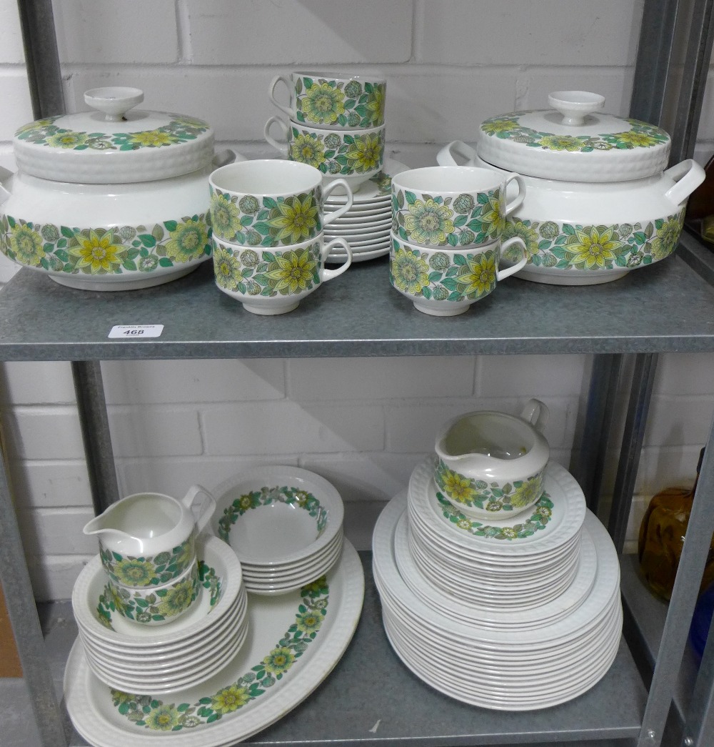 Pontessa retro dinner service