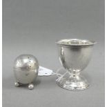 Birmingham silver egg cup and a Birmingham silver pepper pot (2)