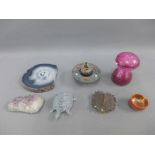 Mixed lot to include a hardstone plaque, art glass toadstool, hardstone turtle etc., (a lot)