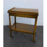 Oak two tier card table trolley, 75 x 62 cm