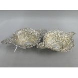 A pair of Victorian silver pierced and repousee decorated sweetmeat dishes, Birmingham 1894, 17cm