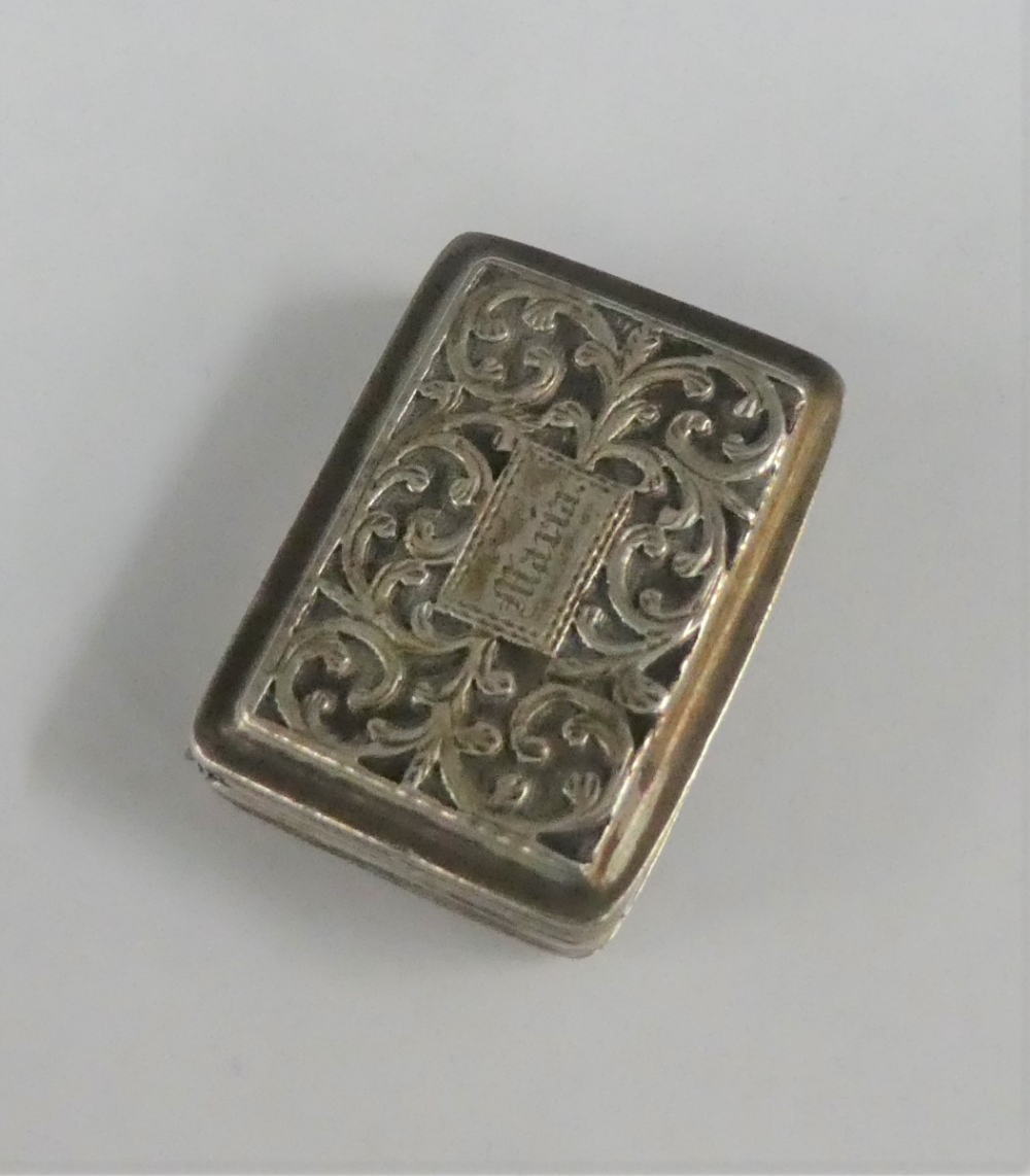 Early 19th century silver vinaigrette, makers mark for Thomas Shaw, 3.5cm