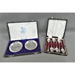 Pair of George V Indian Rupee silver coin dishes in fitted case together with a set of six Victorian