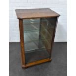 19th century rosewood and inlaid cabinet with glazed interior and glass shelves, 88 x 54cm