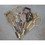 Quantity of vintage tennis and squash rackets (a lot)