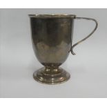 Edwardian silver Christening mug, Sheffield 1906, 9cm high.