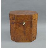 Georgian octagonal burr walnut tea caddy box with hinged cover, 13cm high
