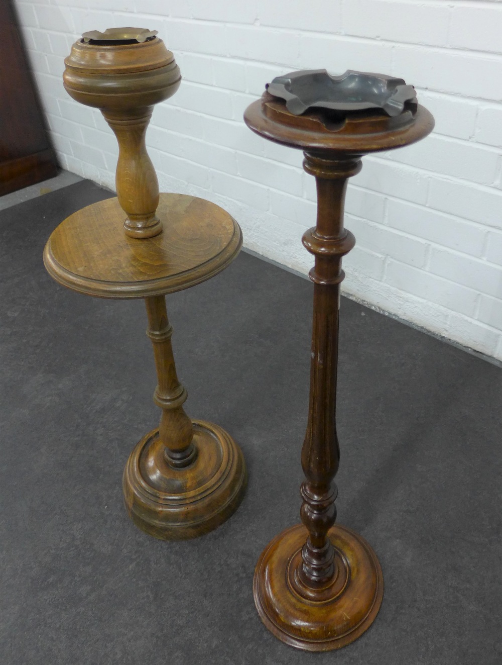 Two turned wooden ashtray stands, tallest 71cm (2) - Image 2 of 3