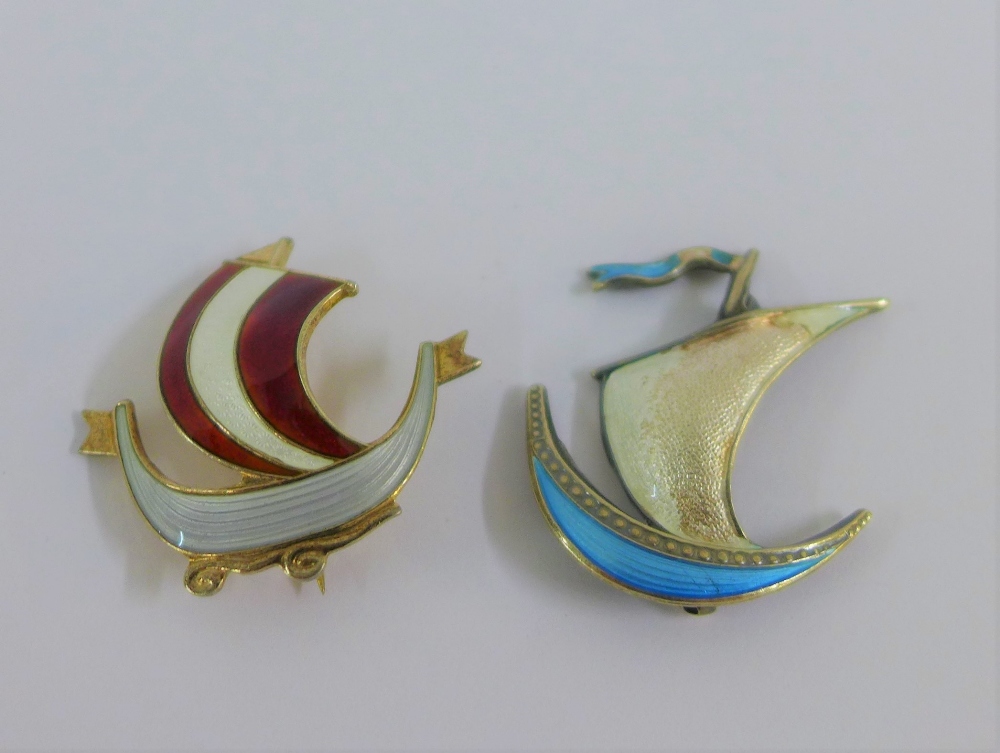 Two Norwegian silver and enamel brooches (one a/f) (2)