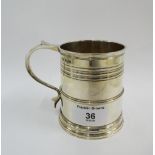 Georgian style silver mug, Roberts & Belk, Sheffield 1927, of slight tapering form with threaded