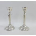 Pair of silver desk candlesticks, Birmingham 1972, 13cm high (2)