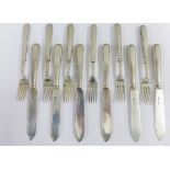 George V set of six silver fish knives and forks, Goldsmiths and Silversmiths Company, London