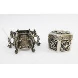 Chinese silver hexagonal box on lizard supports 3cm high, together with a Chinese white metal box
