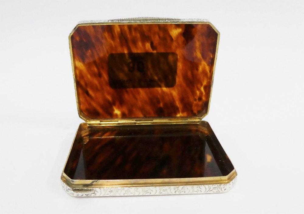 Continental silver gilt and tortoiseshell box of rectangular outline, 8 x 6cm - Image 3 of 3