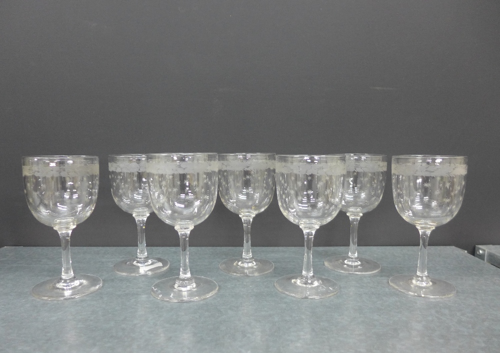 Collection of early 20th century star etched drinking glasses and a frilled rim vase of similar - Image 2 of 4