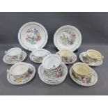 chinoiserie pattern part teaset comprising 8 cups, 12 saucers and 2 plates (a lot)