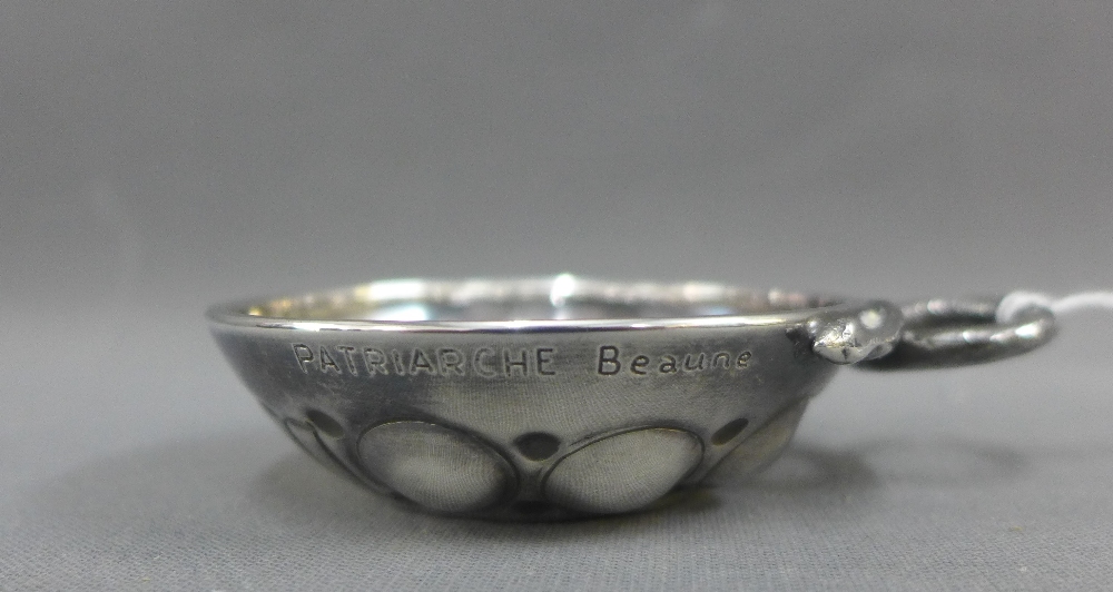 French white metal Taste du Vin, inscribed Patriarche Beaune, 7cm wide - Image 2 of 4