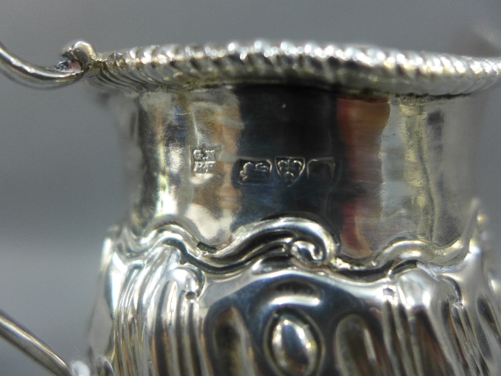 Edwardian silver cream jug, George Nathan & Ridley Hayes, Chester 1902, helmet shaped with beaded - Image 3 of 3