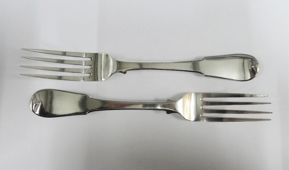 A pair of Georgian silver Hanoverian fiddle pattern forks, JW Howden & Co, Edinburgh 1820 , 21cm