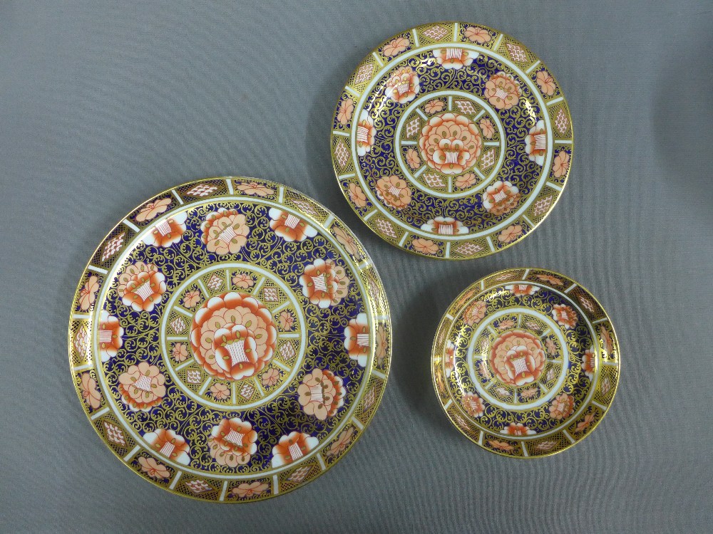 Royal Crown Derby Imari pattern number 919 teaset, comprising twelve cups, twelve saucers, - Image 3 of 4