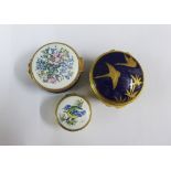 Japanesque Swans, a Royal Worcester porcelain and gilt metal mounted box together with two Royal