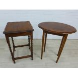 An oak side table and a mahogany side table with oval top, 77 x 41cm (2)