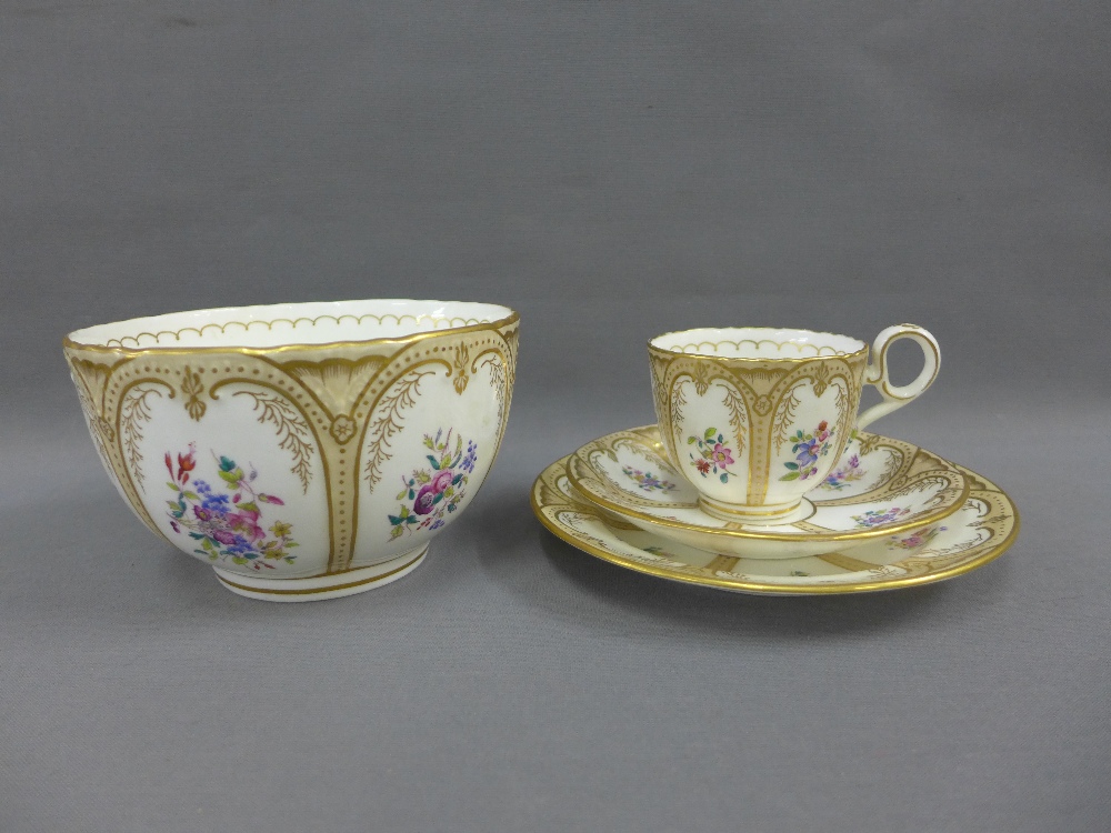 19th century English porcelain teaset with handpainted floral sprays and with gilt border rims, - Image 2 of 3