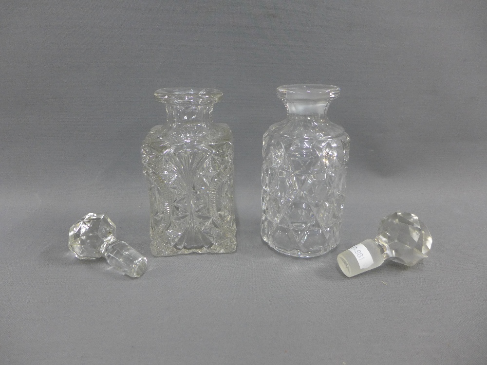 Two spirit decanters and a set of eight glasses (10) - Image 3 of 3