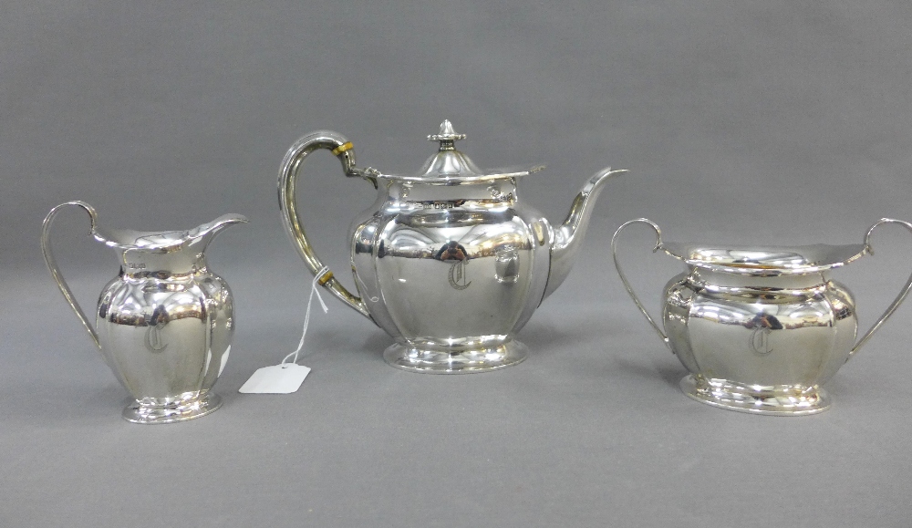 George V silver teaset, Atkin Brothers, Sheffield 1916,comprising teapot, cream jug and twin handled - Image 2 of 3