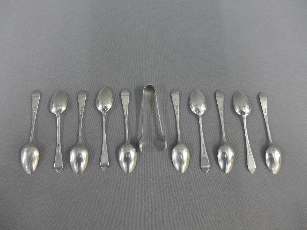 A set of ten Victorian silver teaspoons, Glasgow 1892, together with the matching silver sugar tongs - Image 2 of 3