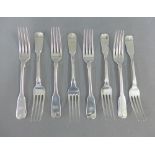 Set of eight Victorian silver fiddle pattern forks, Robert Gray & Son, Glasgow 1848, 18cm (8)