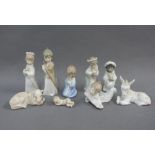 Lladro porcelain set of nativity figures, tallest 11cm (9)