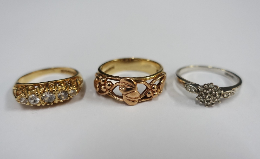 A collection of six 9ct gold rings and another unmarked yellow metal ring (7) - Image 5 of 7